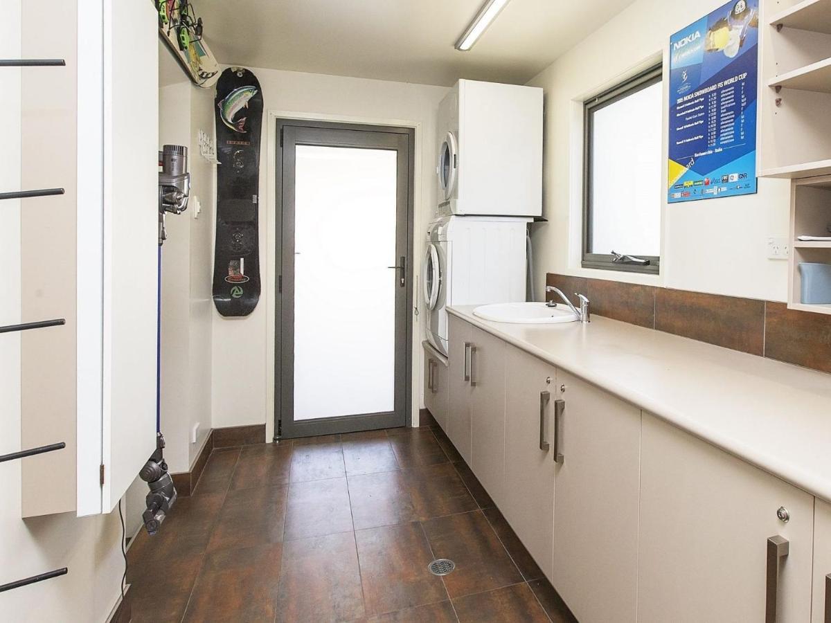 Ned Kelly'S Retreat - Stunning 3Br Townhouse L Lake Views L Wifi L Bbq Jindabyne Exterior foto
