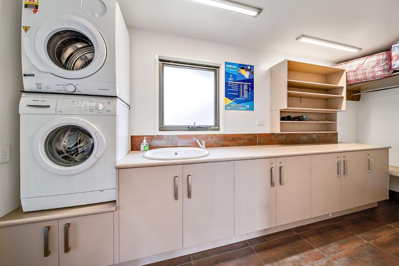 Ned Kelly'S Retreat - Stunning 3Br Townhouse L Lake Views L Wifi L Bbq Jindabyne Exterior foto
